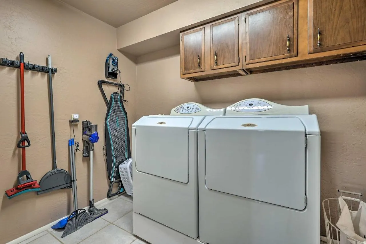 Casa vacanze Spacious Scottsdale Home Pool And Covered Patio Phoenix