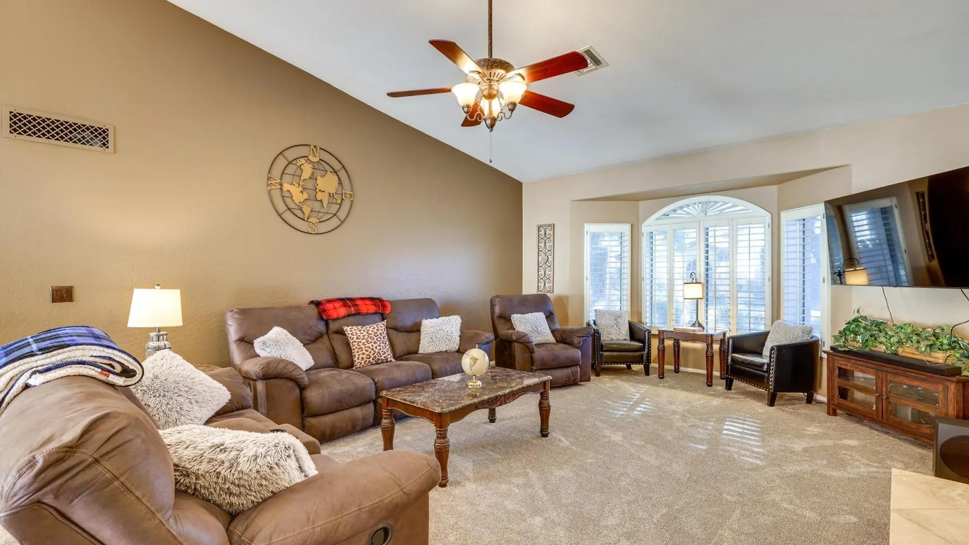 Spacious Scottsdale Home Pool And Covered Patio Phoenix